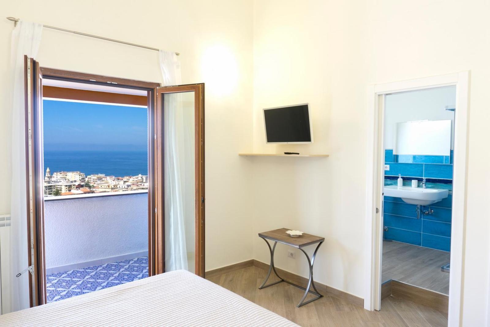 Appartamento In Villa Ariel Vico Equense Exterior photo