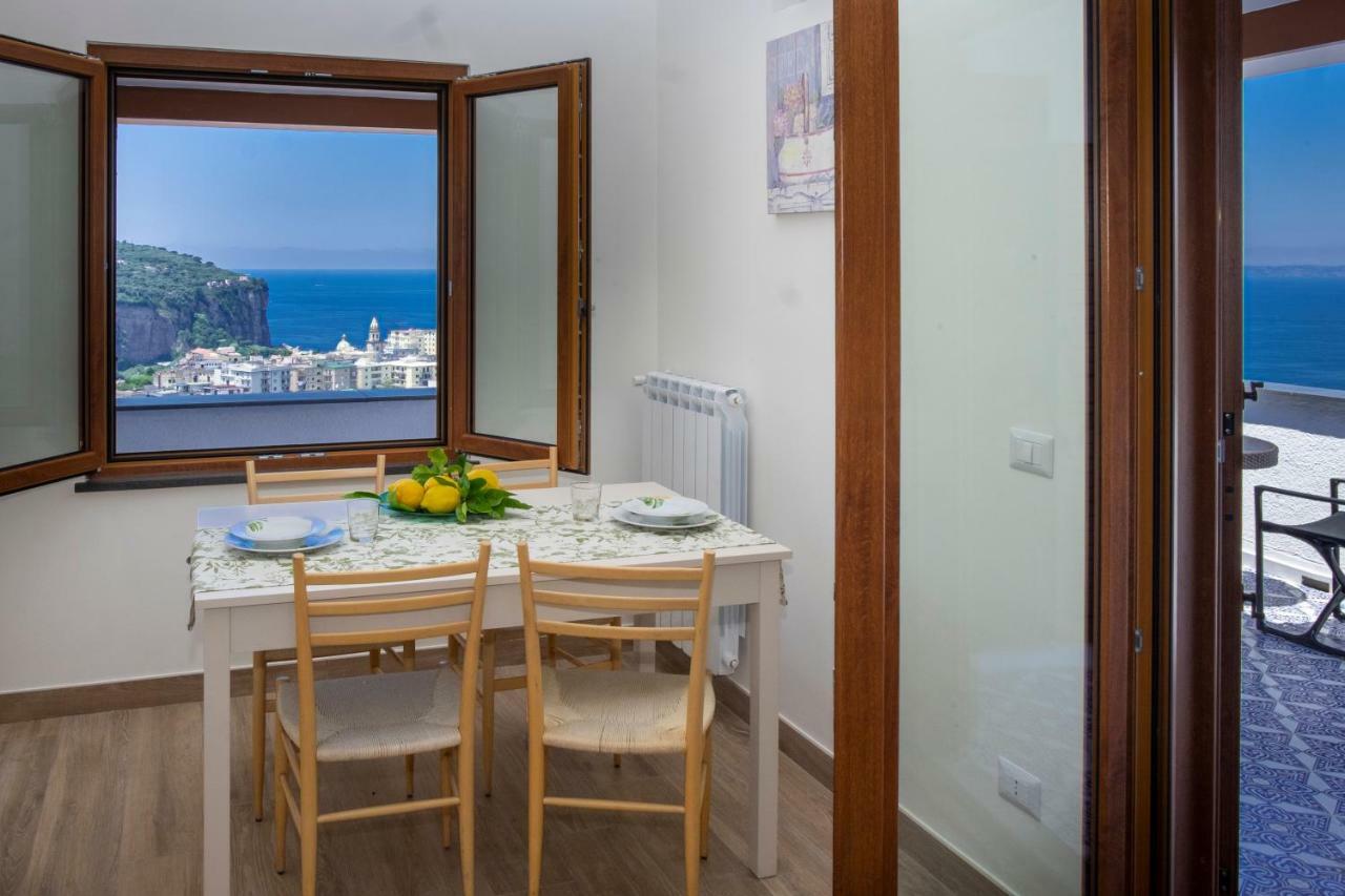 Appartamento In Villa Ariel Vico Equense Exterior photo