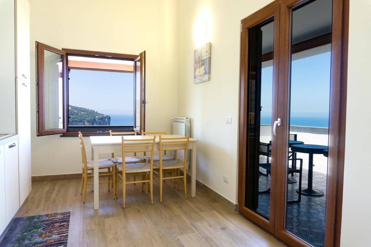 Appartamento In Villa Ariel Vico Equense Exterior photo